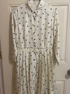 Shoshanna Dress, Ivory Cream Dress w/Green and Navy Accents, Size 6, 100% Silk